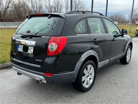 Chevrolet Captiva 2.0D * АВТОМАТ* 7Местна* , снимка 3