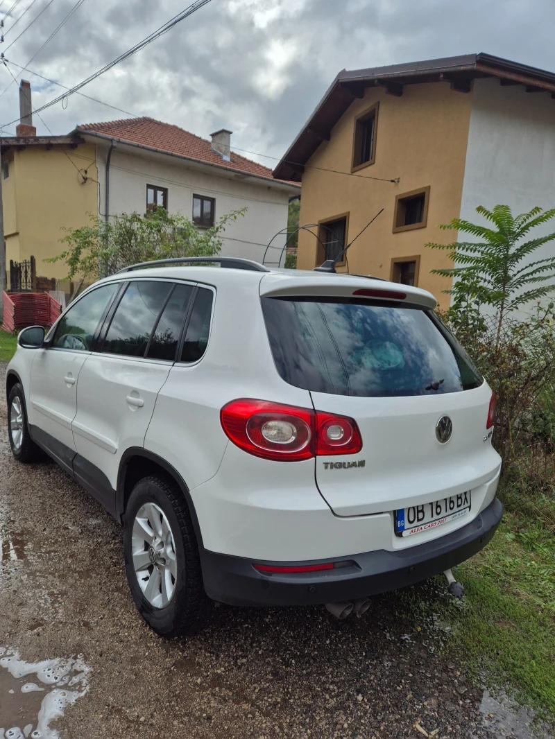 VW Tiguan, снимка 2 - Автомобили и джипове - 47391803