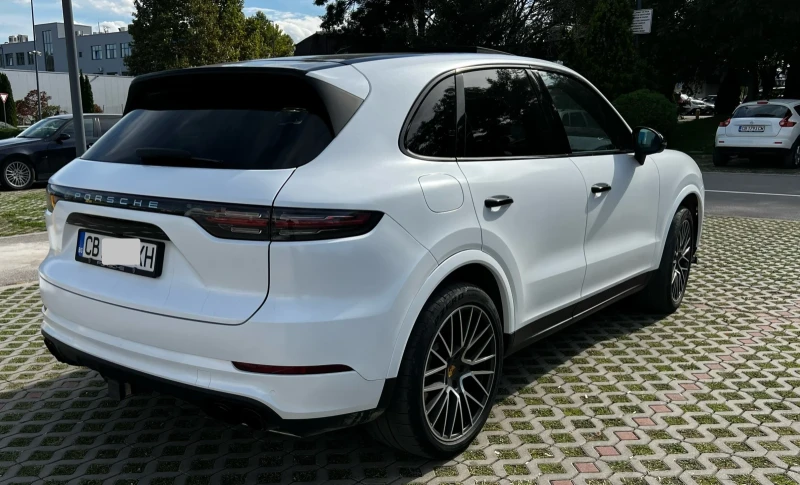 Porsche Cayenne, снимка 3 - Автомобили и джипове - 48229305