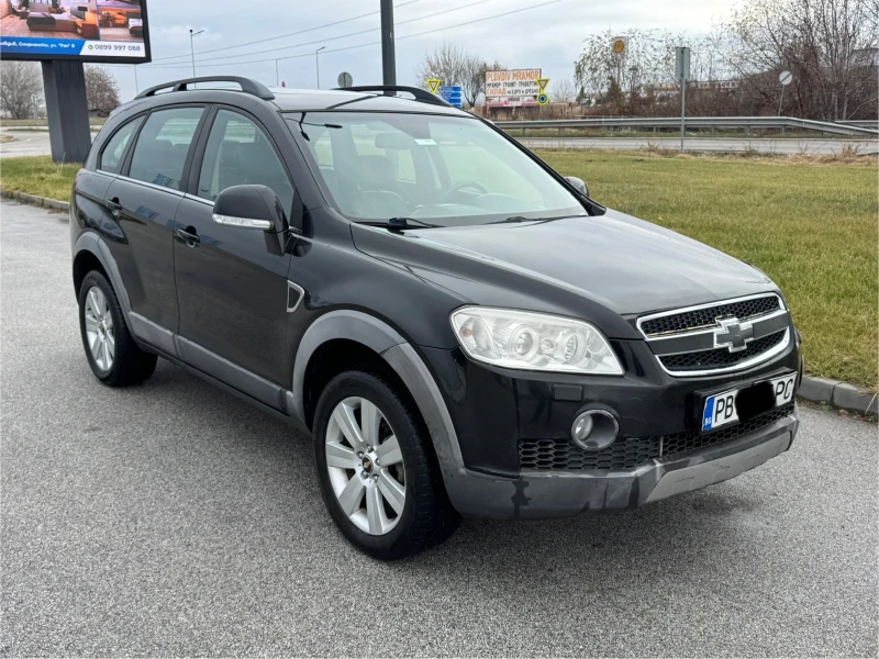 Chevrolet Captiva 2.0D * АВТОМАТ* 7Местна* , снимка 1 - Автомобили и джипове - 48464470