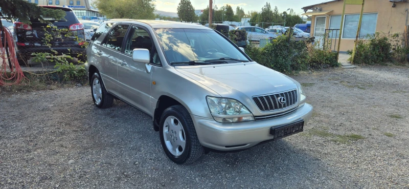 Lexus RX 300 3.0i, снимка 2 - Автомобили и джипове - 51761972