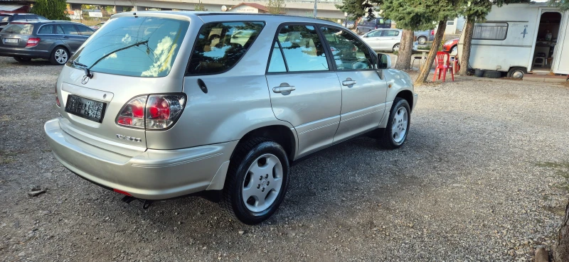 Lexus RX 300 3.0i, снимка 3 - Автомобили и джипове - 51761972