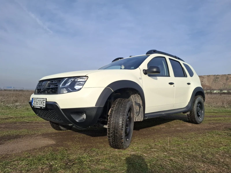 Dacia Duster, снимка 2 - Автомобили и джипове - 52834980