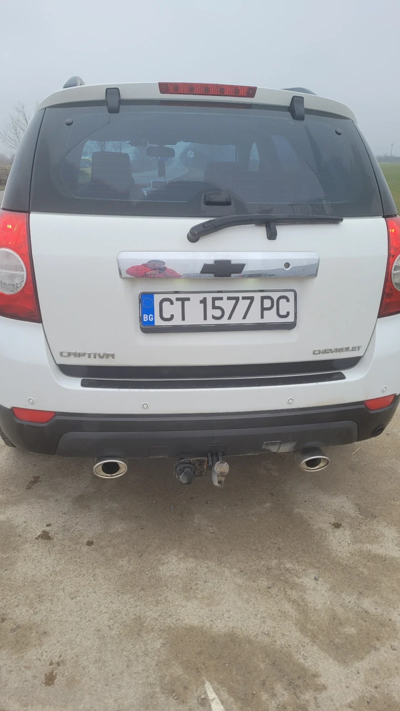 Chevrolet Captiva 2.4, снимка 11 - Автомобили и джипове - 53213583