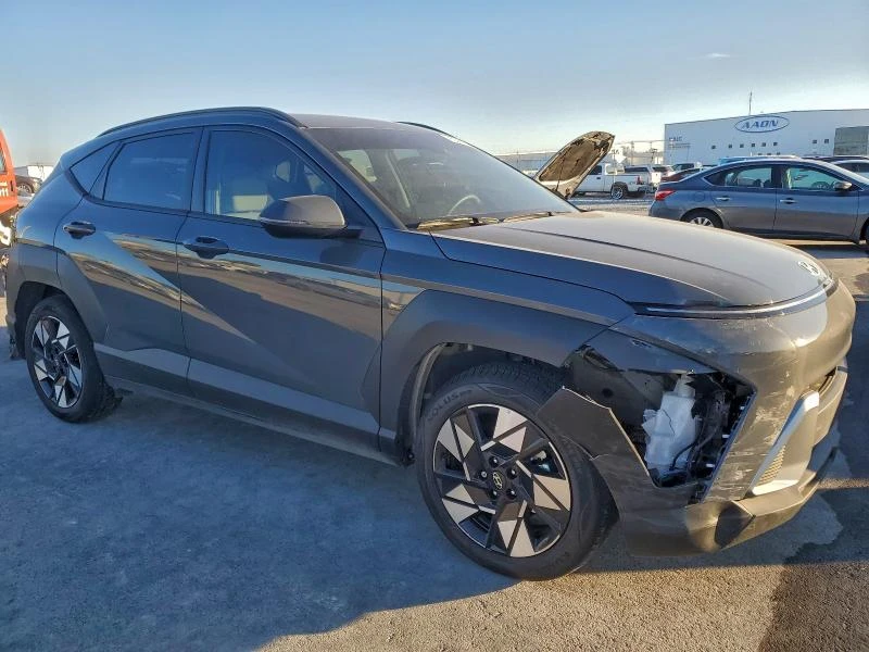Hyundai Kona 2.0L 4 Front-wheel Drive, снимка 11 - Автомобили и джипове - 53144485