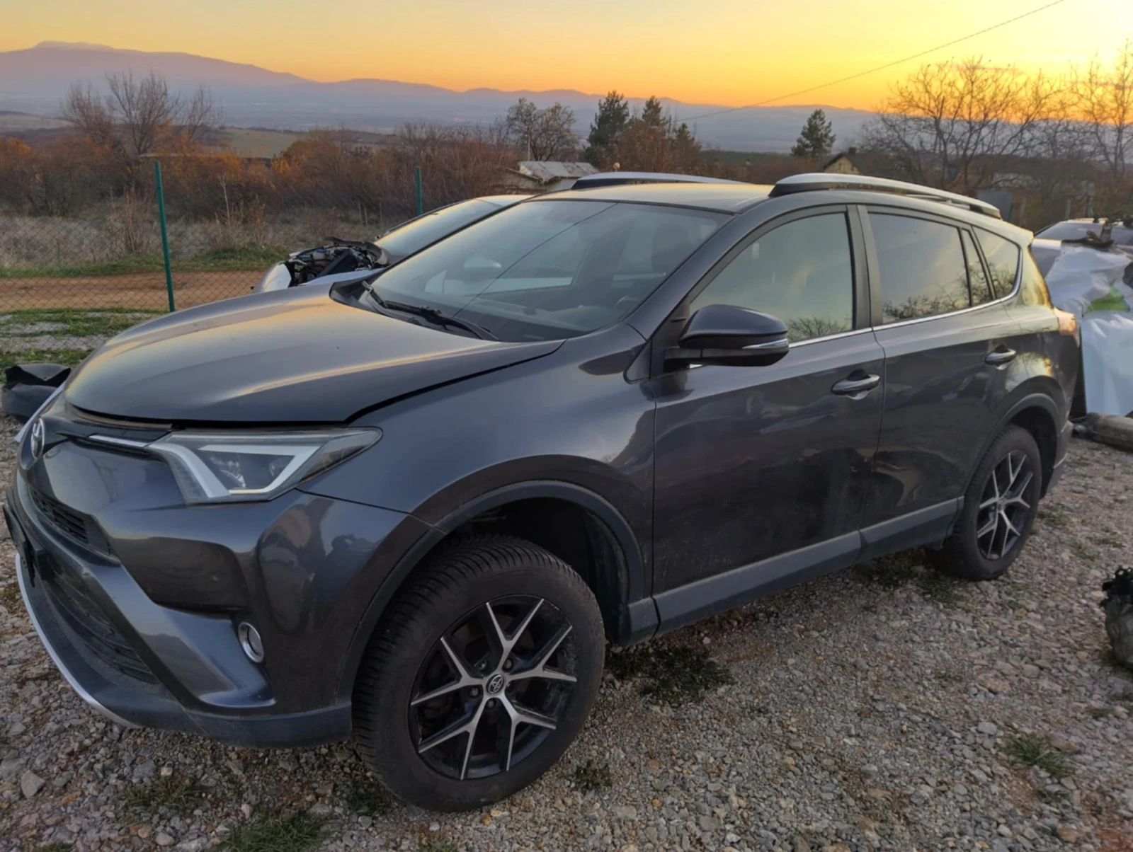 Toyota Rav4 2.0 - изображение 3