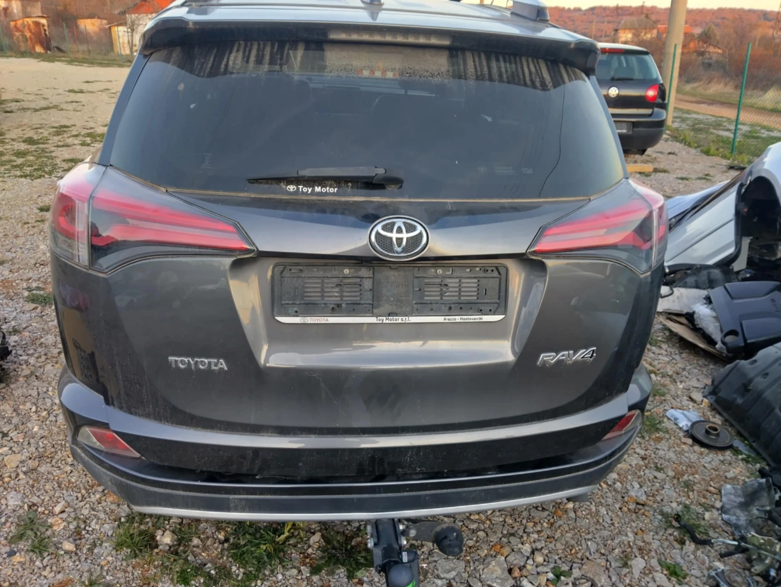 Toyota Rav4 2.0 - изображение 5