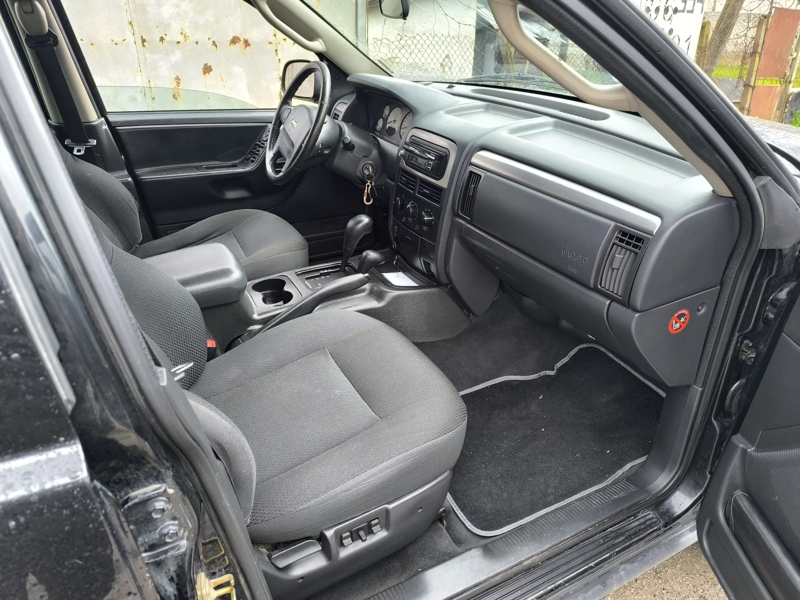 Jeep Grand cherokee, снимка 14 - Автомобили и джипове - 54562742