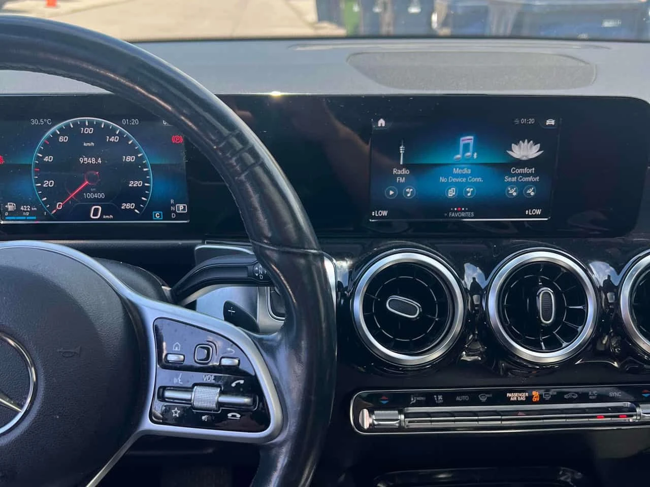 Mercedes-Benz GLB 250 4MATIC/ПАНОРАМА/АВТОКРЕДИТ БЕЗ ПЪРВОНАЧАЛНА ВНОСКА, снимка 9 - Автомобили и джипове - 54862030