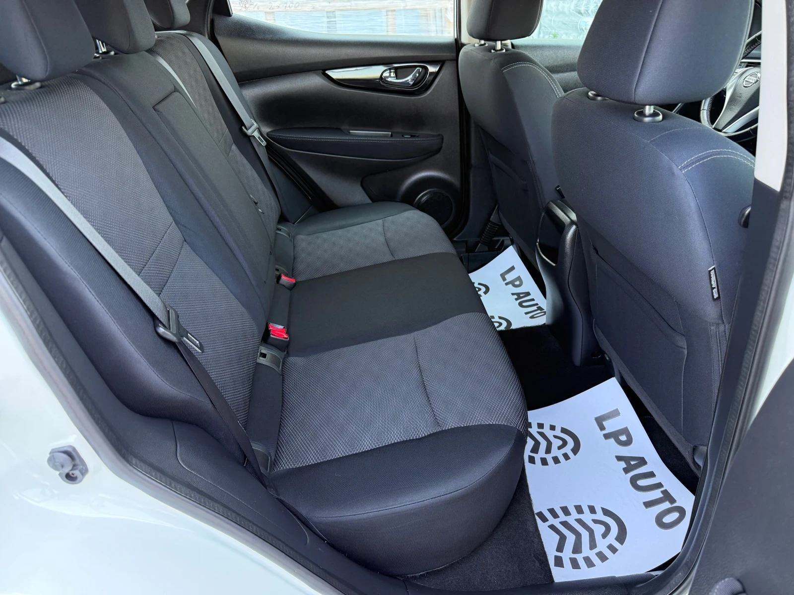 Nissan Qashqai * 1.5DCI* 110�.�* Line/Assist*  | Mobile.bg � ����������� 12