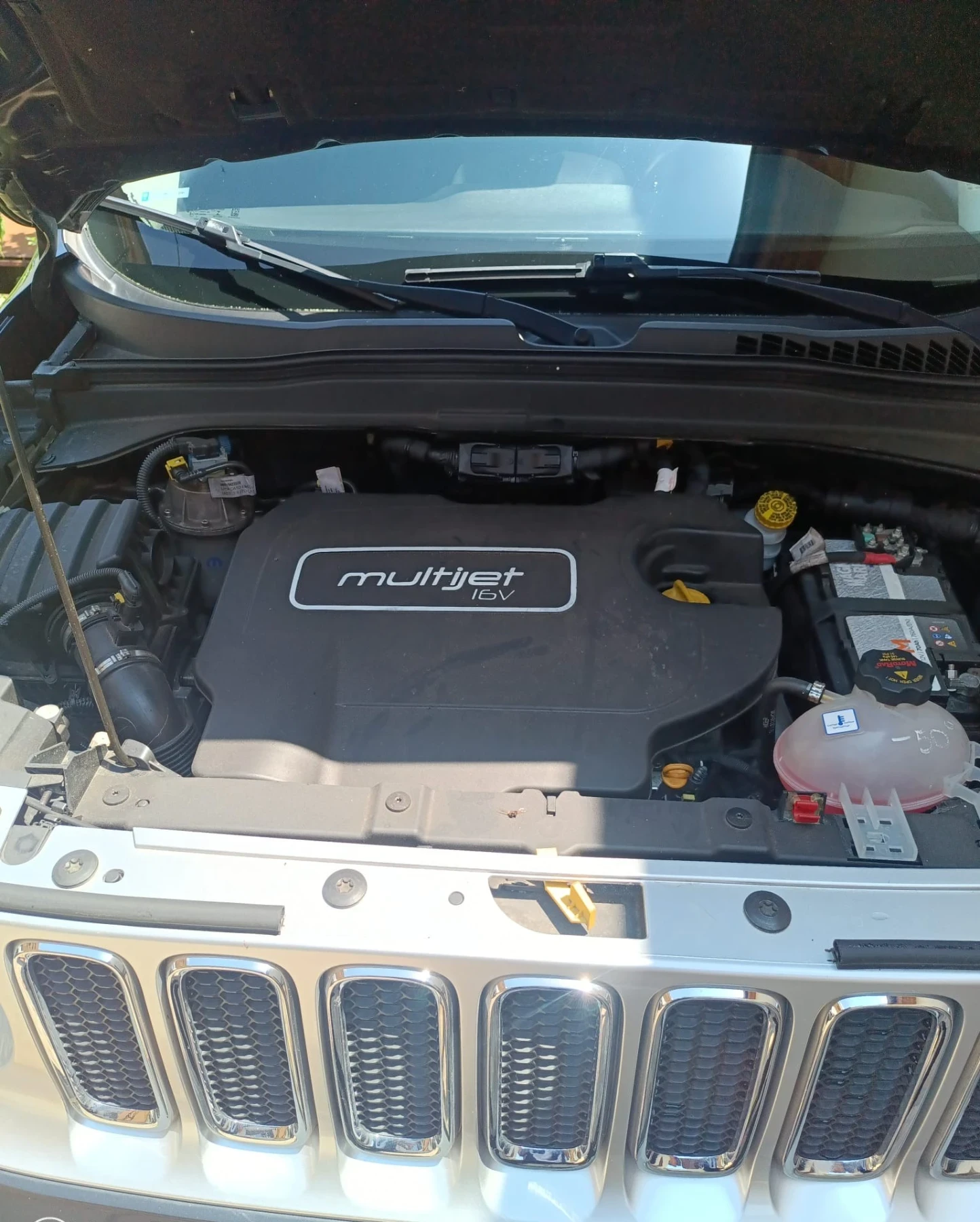 Jeep Renegade, снимка 5 - Автомобили и джипове - 55361200