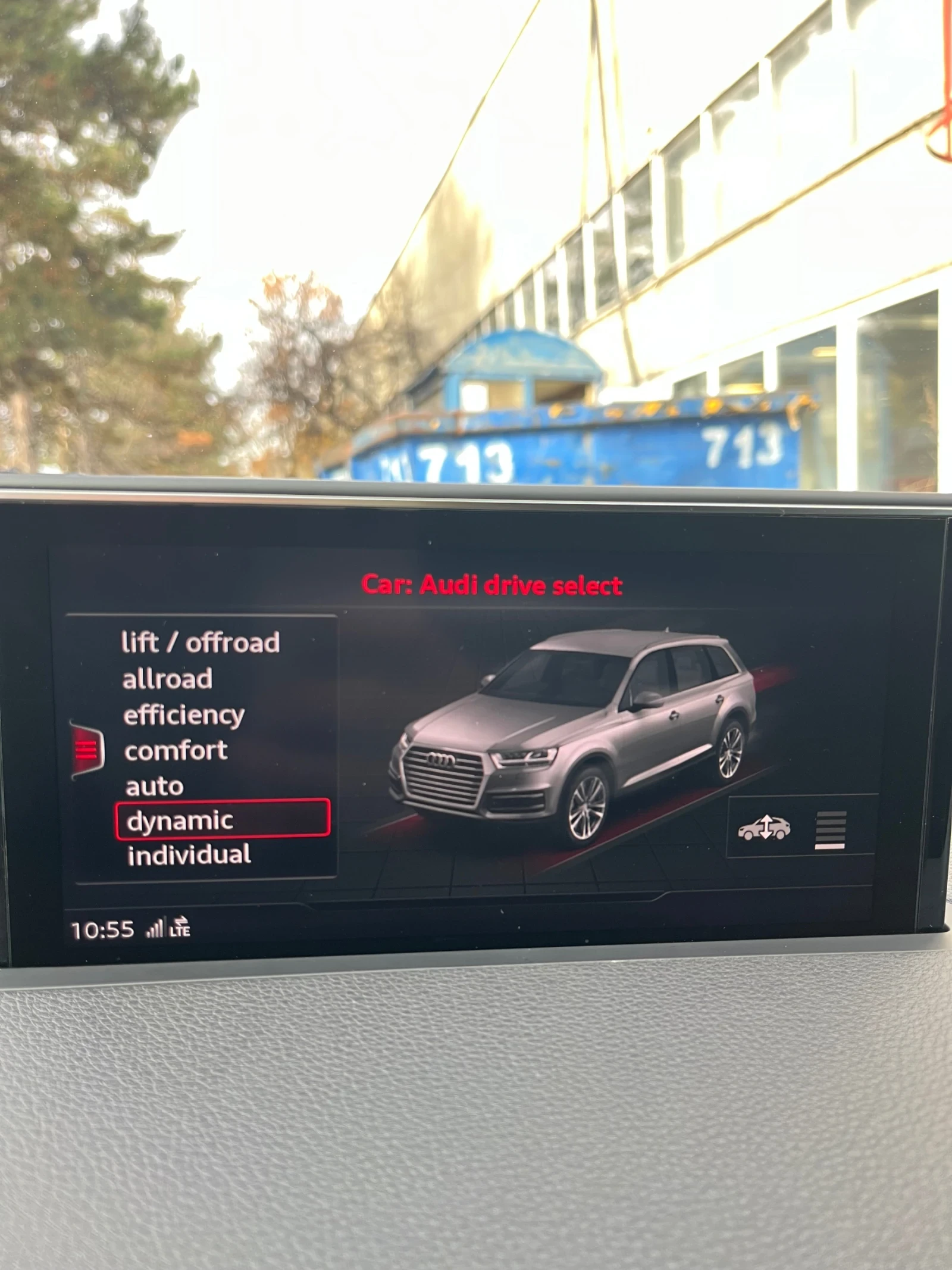 Audi SQ7, снимка 4 - Автомобили и джипове - 55781173