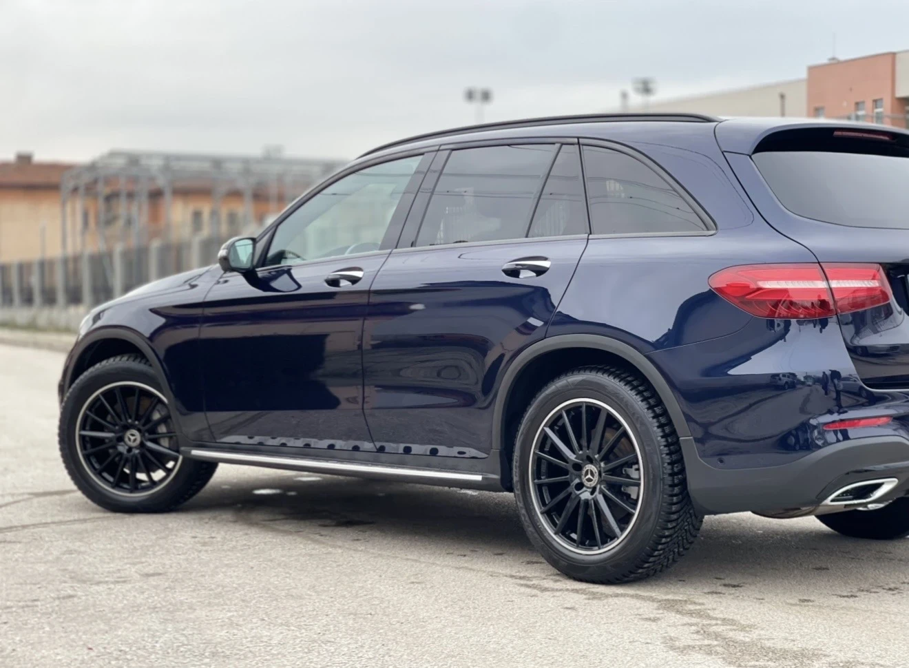 Mercedes-Benz GLC 350, снимка 15 - Автомобили и джипове - 56749949