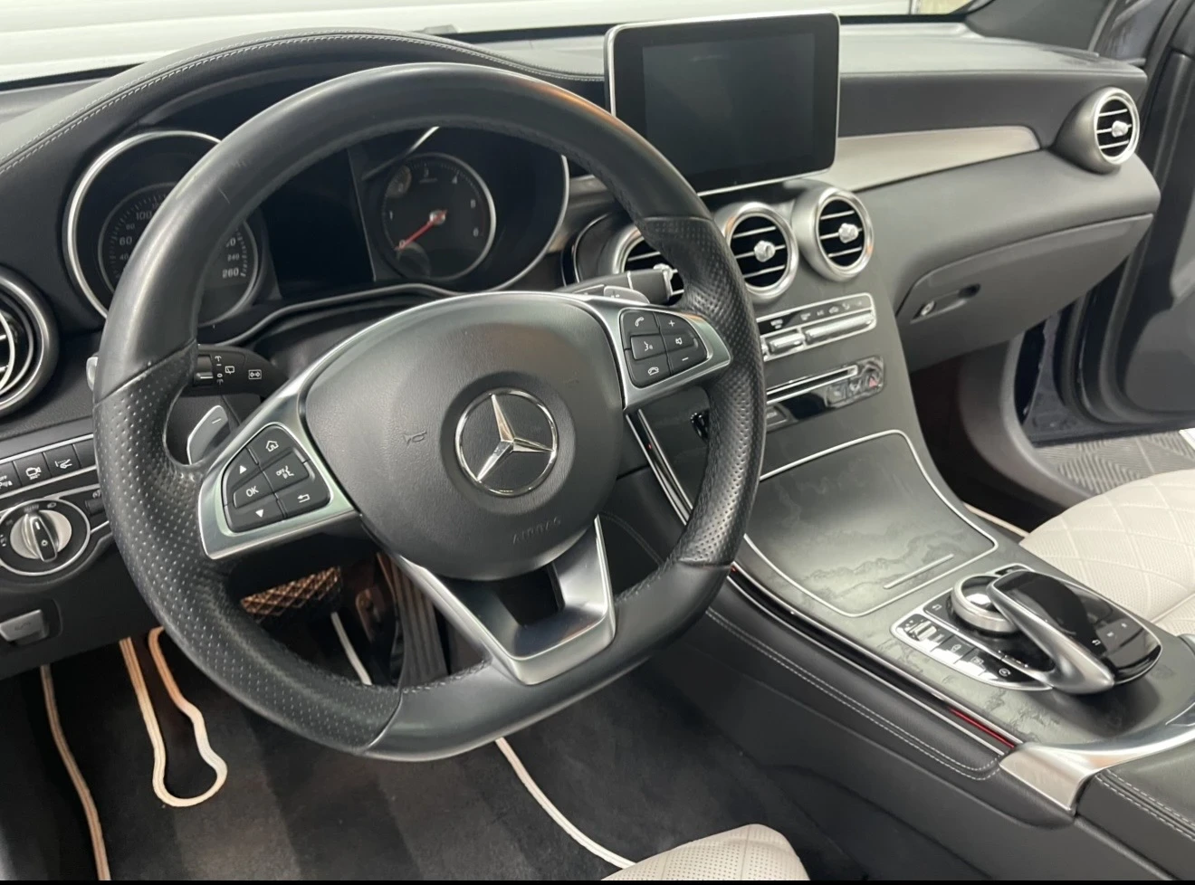 Mercedes-Benz GLC 350, снимка 17 - Автомобили и джипове - 56749949