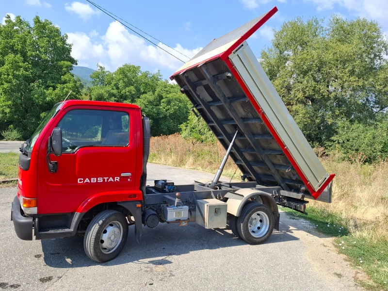 Nissan Capstar Самосвал, снимка 2 - Бусове и автобуси - 52397226