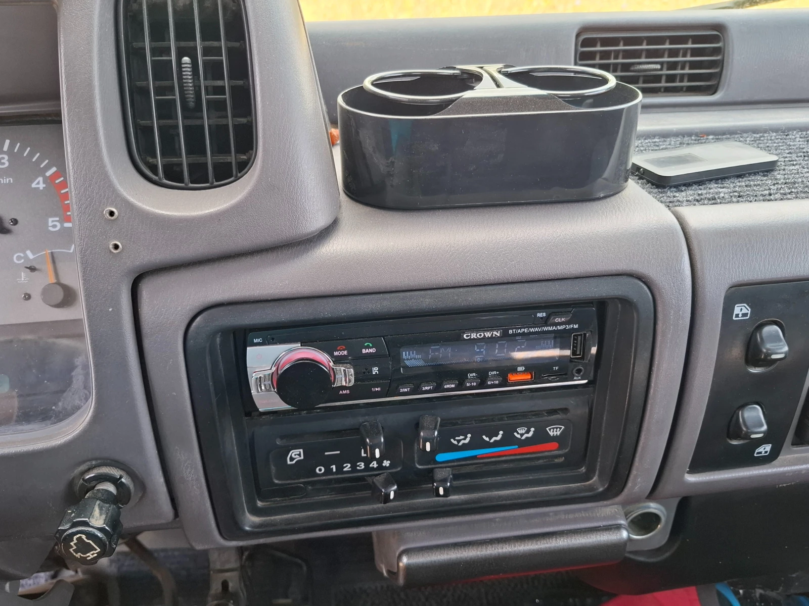 Nissan Capstar  | Mobile.bg   12