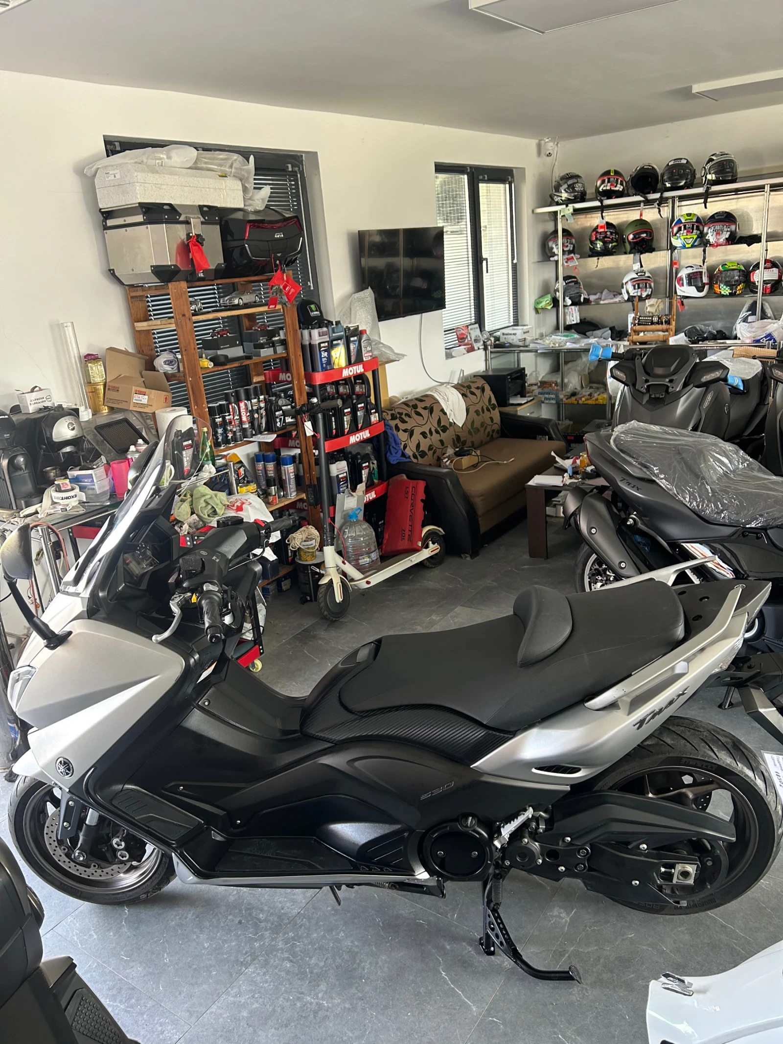 Yamaha T-max Лизинг, снимка 6 - Мотоциклети и мототехника - 54127208