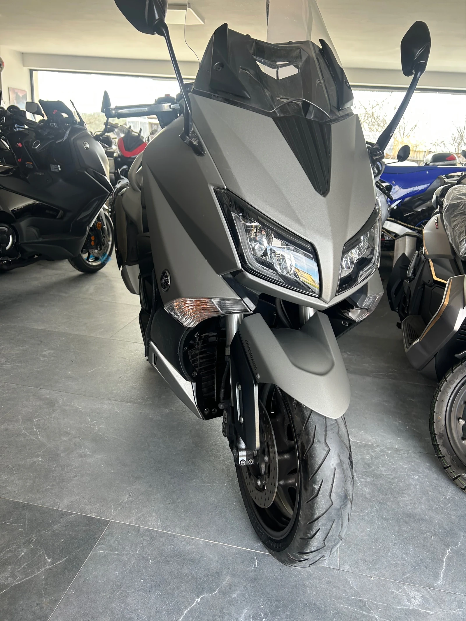 Yamaha T-max Лизинг, снимка 4 - Мотоциклети и мототехника - 54127208