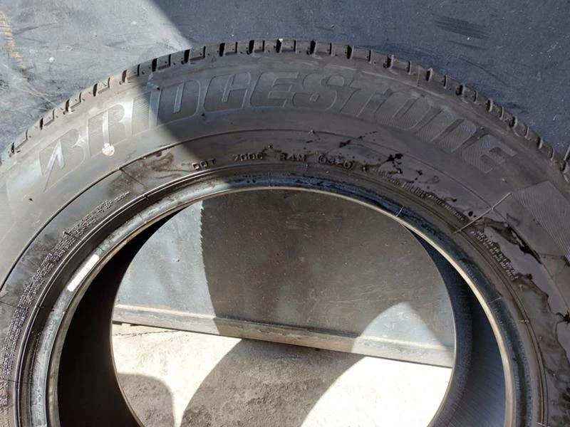 Гуми Летни 235/60R18, снимка 6 - Гуми и джанти - 36789852