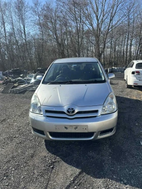 Toyota Corolla verso 2.2 D-4D 136к.с НА ЧАСТИ , снимка 2
