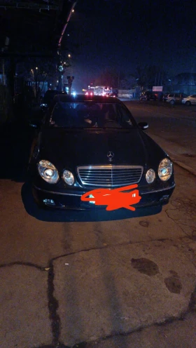 Mercedes-Benz E 270 Седан , снимка 1