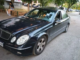 Mercedes-Benz E 270 Седан , снимка 12