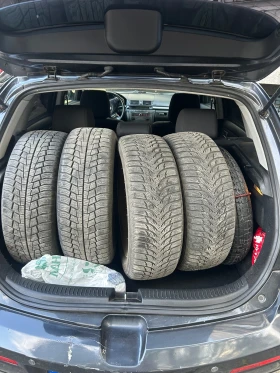 Mazda 3  2.0 с газ , снимка 7