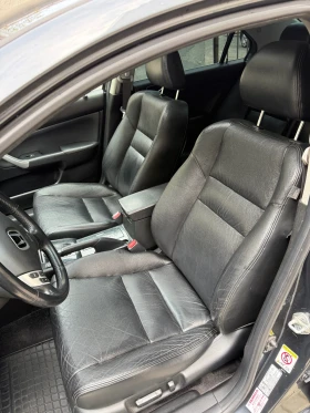 Honda Accord 2.4 i-VTEC Executive, снимка 9