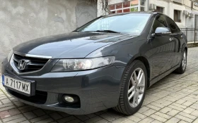 Honda Accord 2.4 i-VTEC Executive, снимка 2