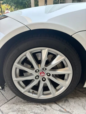 Jaguar F-Type 3.0L CARFAX * *   * *  | Mobile.bg    6