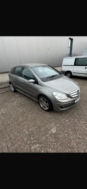 Mercedes-Benz B 200 - 3300 € / 6454.24 лв. - 38354203 4
