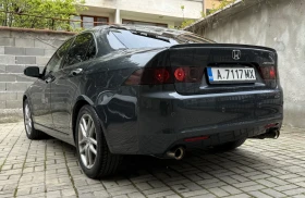 ������ Honda Accord