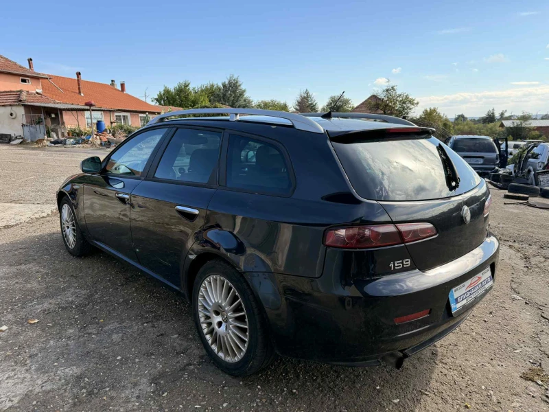 Alfa Romeo 159 sportwagon 1.9 jtd, снимка 6 - Автомобили и джипове - 35101390