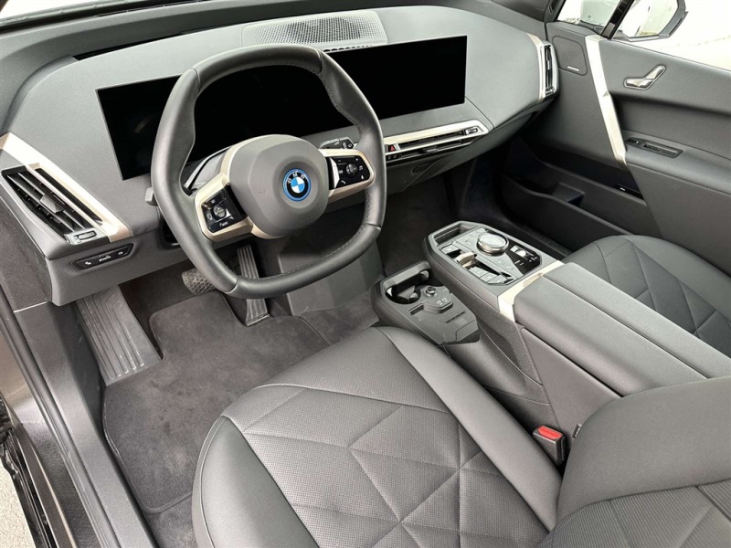BMW iX xDrive40, снимка 5 - Автомобили и джипове - 45995908