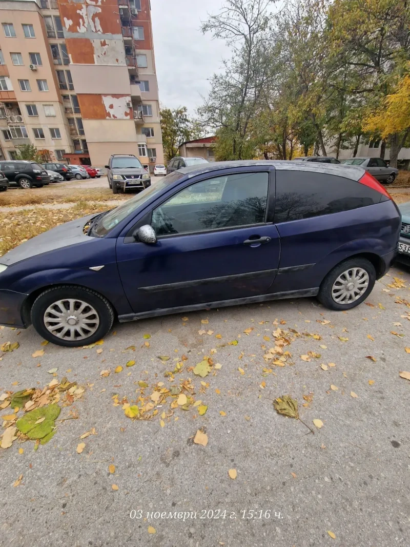 Ford Focus 1.6i, снимка 3 - Автомобили и джипове - 47897637