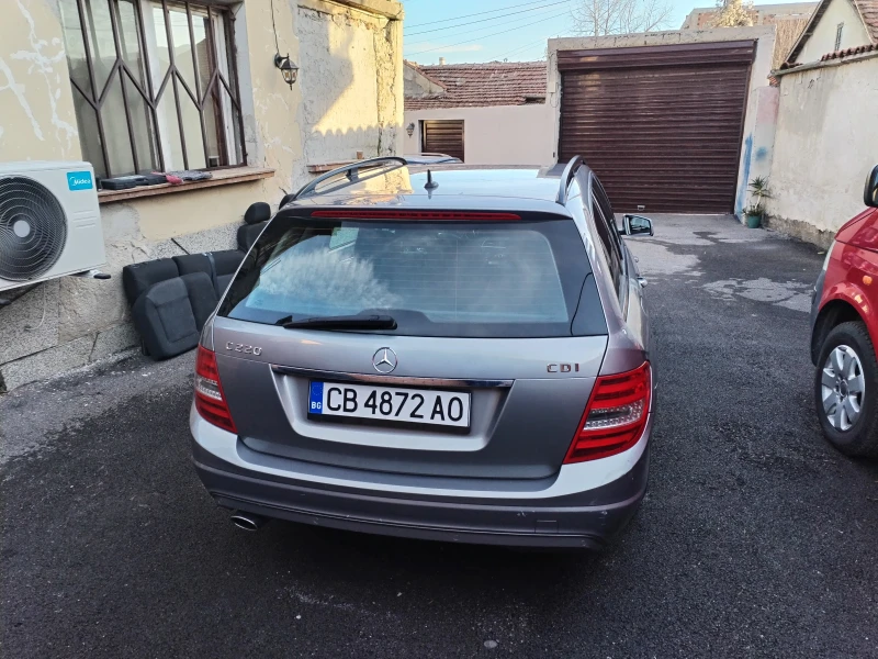 Mercedes-Benz C 220 2.2 CDI, снимка 6 - Автомобили и джипове - 48407171