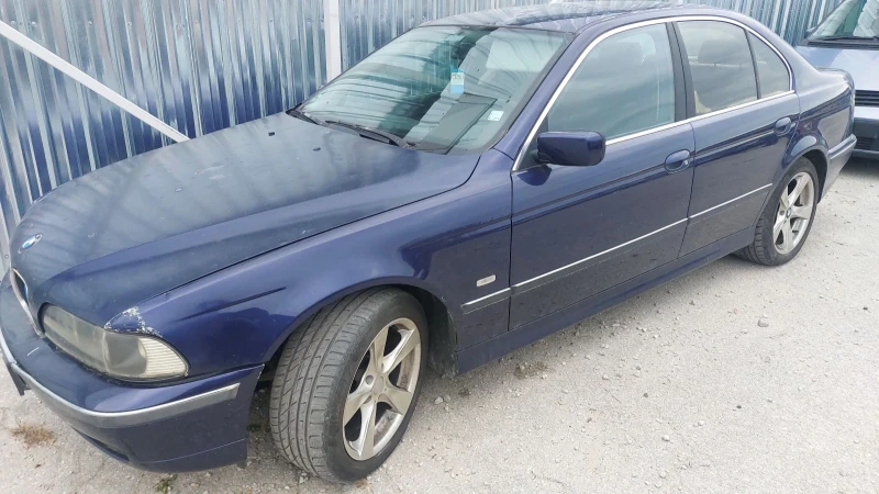 BMW 520 E39, снимка 5 - Автомобили и джипове - 48500732