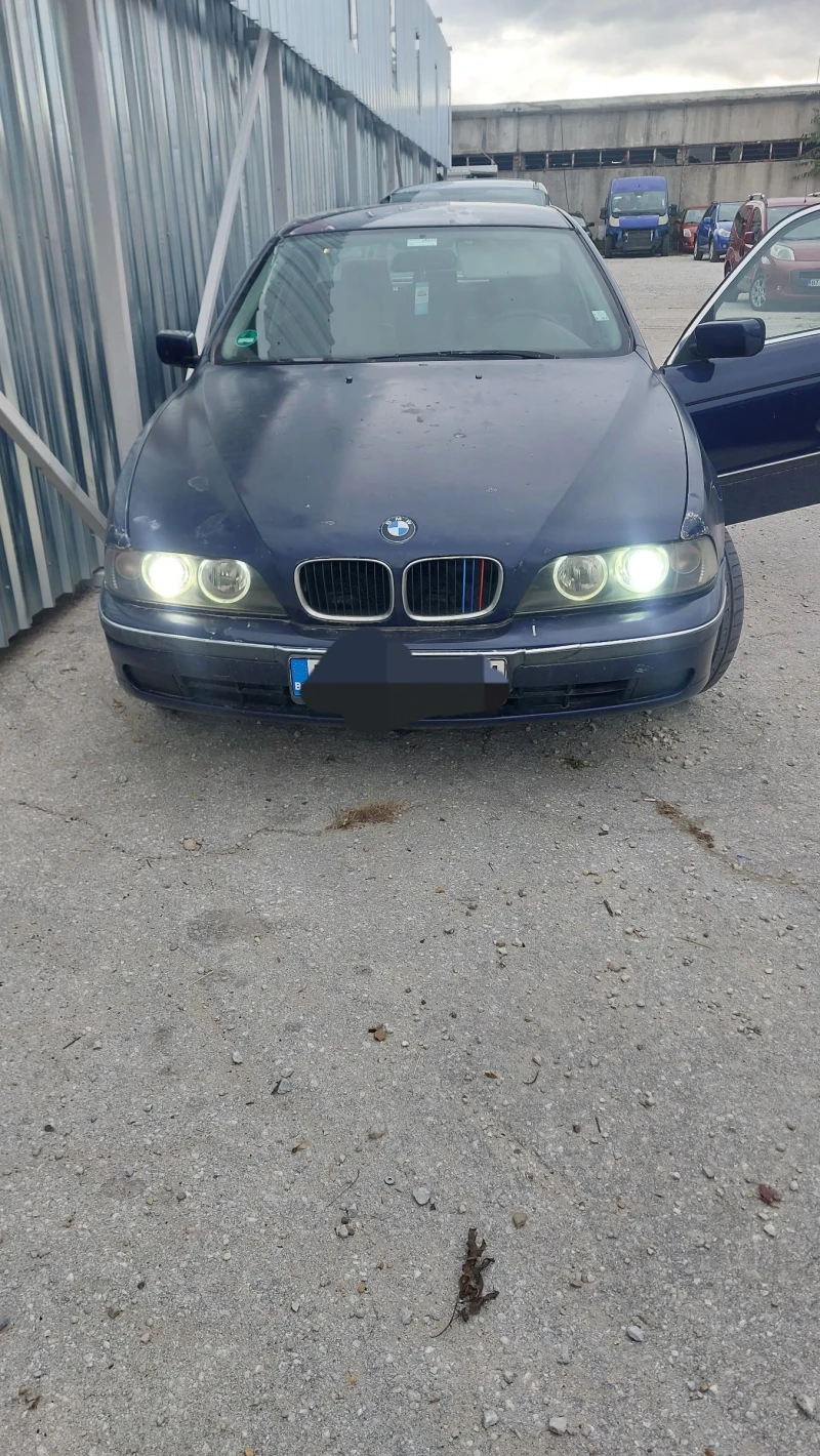 BMW 520 E39, снимка 2 - Автомобили и джипове - 48500732