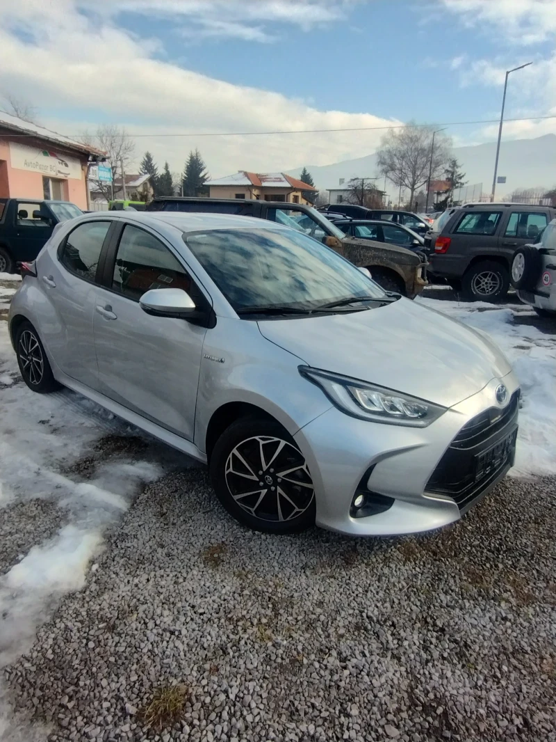 Toyota Yaris 43 000 км.!!!!!!!!, снимка 3 - Автомобили и джипове - 48809980