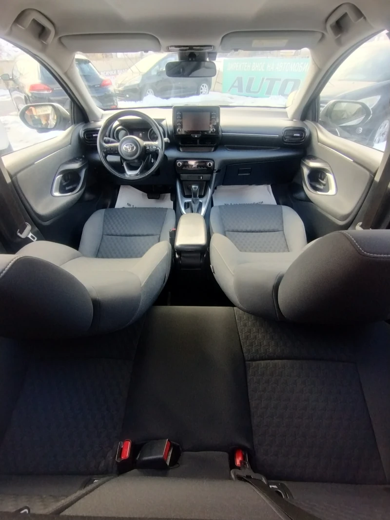 Toyota Yaris 43 000 км.!!!!!!!!, снимка 10 - Автомобили и джипове - 48809980