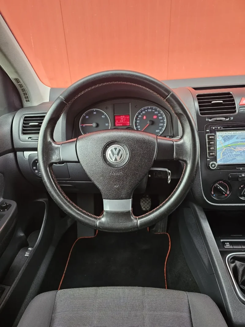 VW Golf 1.9TDI Goal, снимка 9 - Автомобили и джипове - 48975628