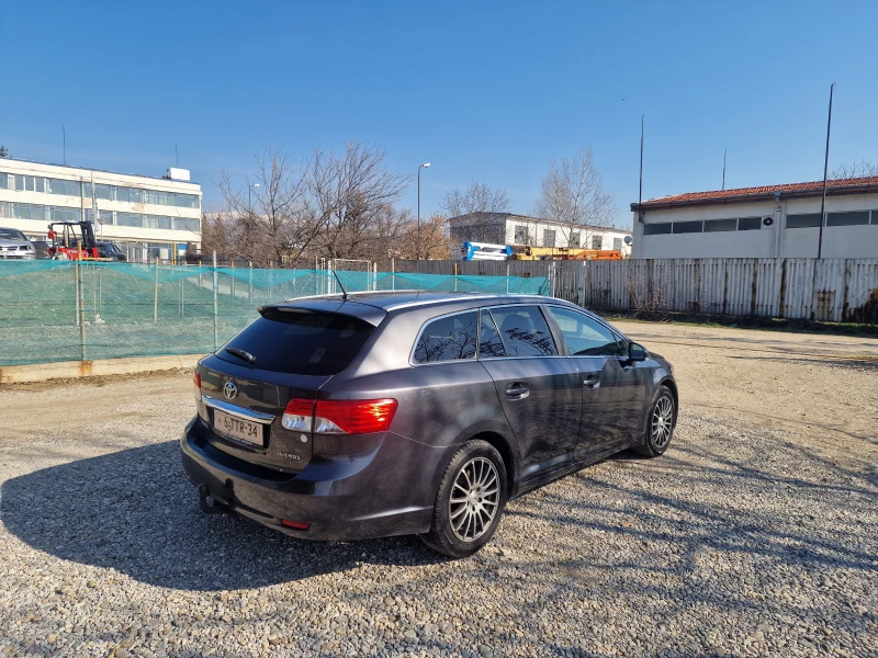 Toyota Avensis 2.0D4D Facelift, снимка 6 - Автомобили и джипове - 49062398