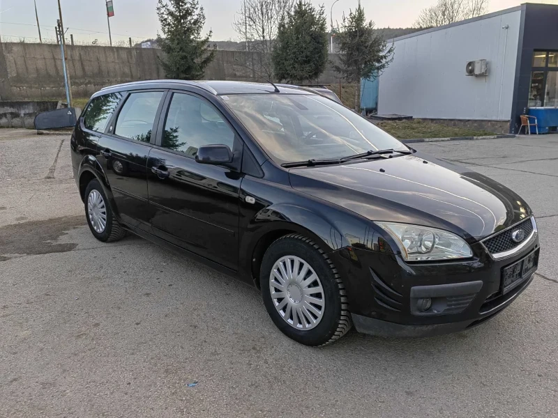 Ford Focus 1.6TD GHIA, снимка 1 - Автомобили и джипове - 49504042