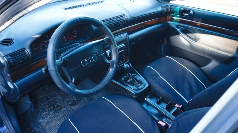 Audi A4, снимка 9 - Автомобили и джипове - 52306490