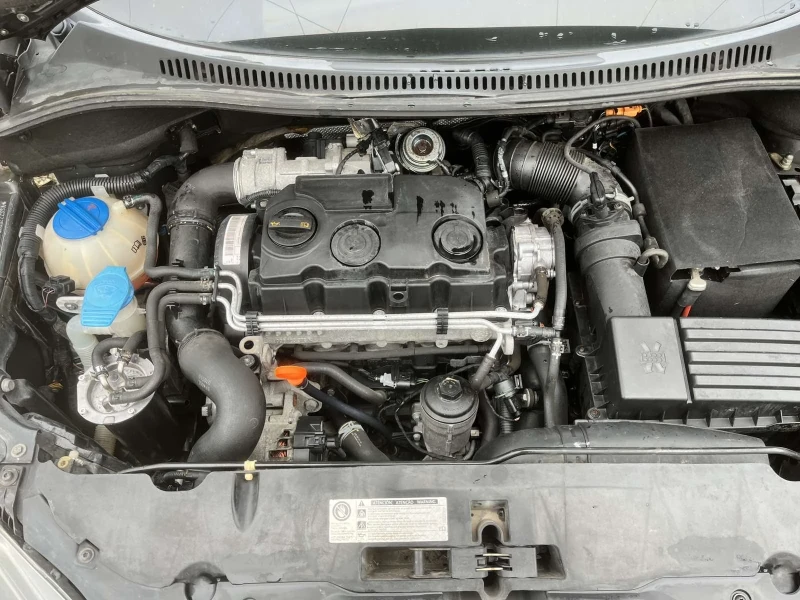 Seat Altea 2.0d, снимка 15 - Автомобили и джипове - 52665356