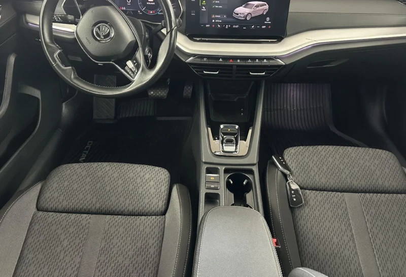 Skoda Octavia 2.0TDI CLEVER.110KW.LED.NAVI., снимка 15 - Автомобили и джипове - 52752586