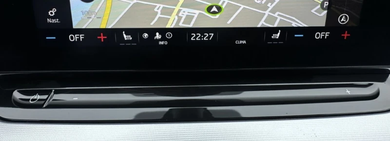 Skoda Octavia 2.0TDI CLEVER.110KW.LED.NAVI., снимка 11 - Автомобили и джипове - 52752586