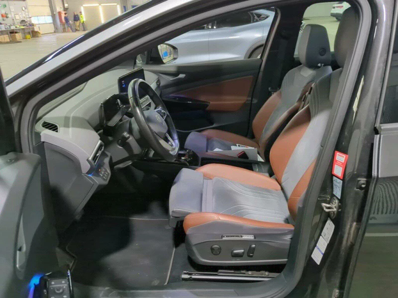 VW ID.4 Pro 1st Max HUD 360 , снимка 4 - Автомобили и джипове - 53087966