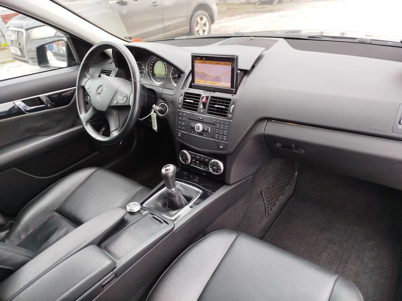 Mercedes-Benz C 180 C180-NAVI-KOJA, снимка 10 - Автомобили и джипове - 53203527