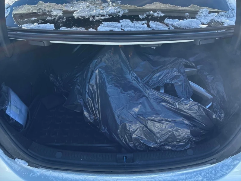 Mercedes-Benz E 53 AMG * 4MATIC+ AWD * CARFAX * ПОДГРЕВИ * , снимка 13 - Автомобили и джипове - 53264917